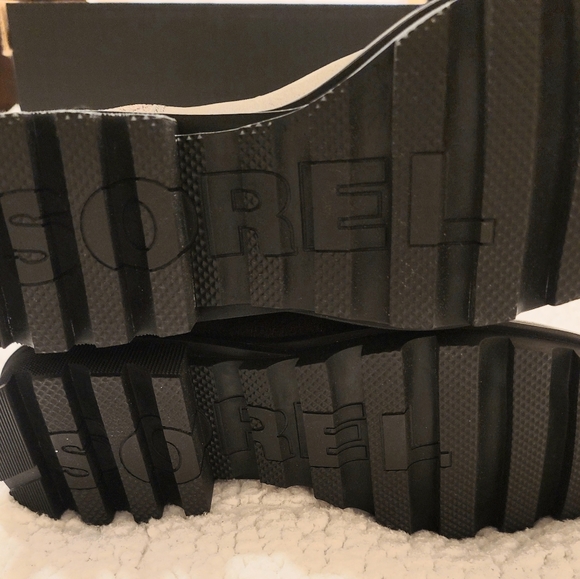 Sorel Phoenix Zip Waterproof Booties - Picture 15 of 16